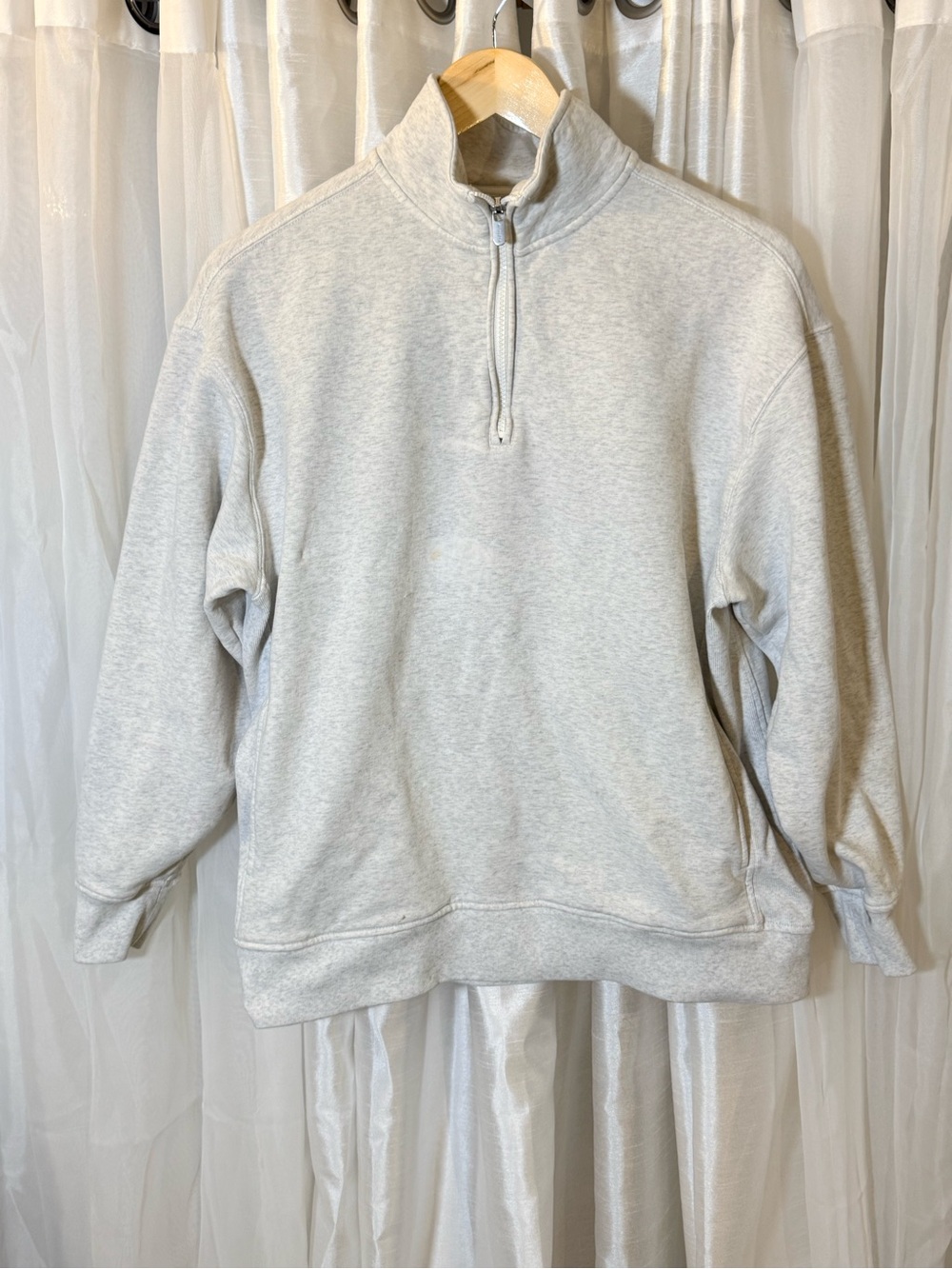 Athleta Light Heather Gray Quarter-Zip Pullover Sweatshirt